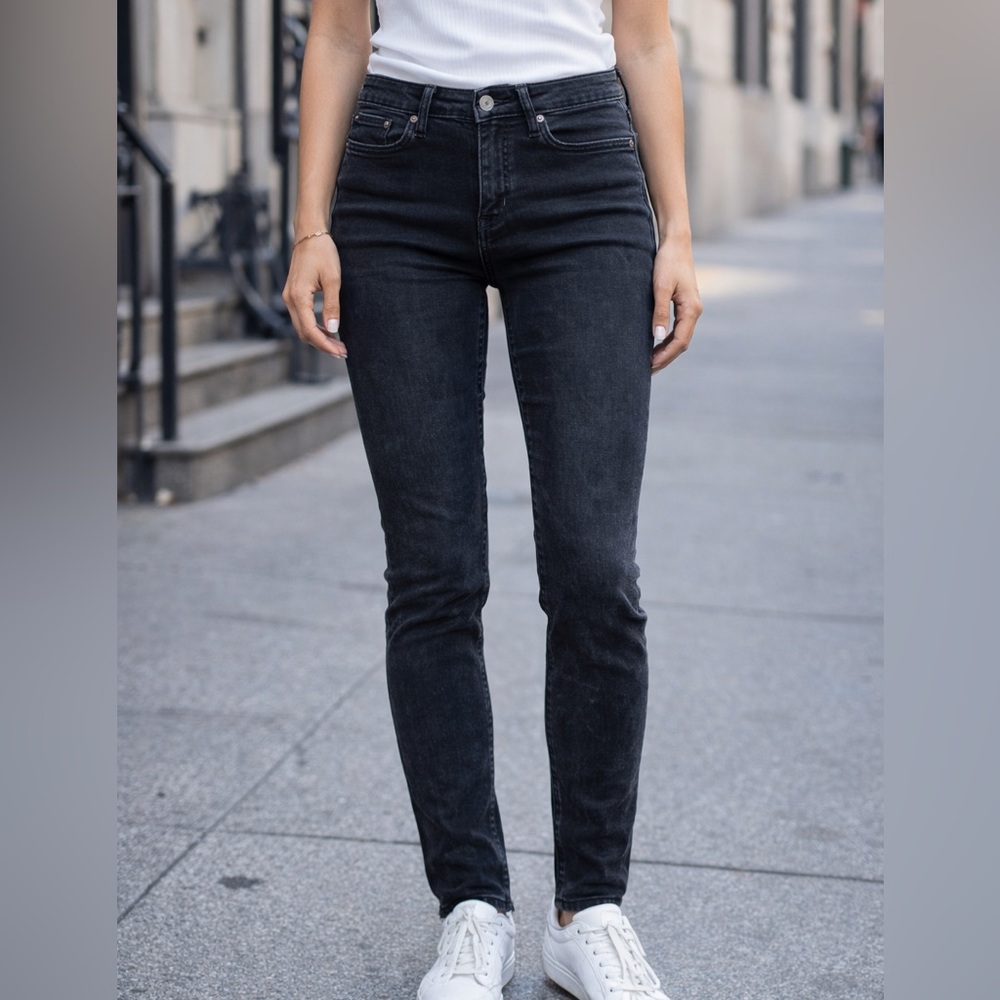 Calvin Klein Jeans Ultimate Skinny Black 8x30